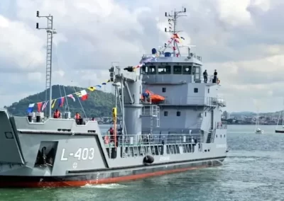 Repuestos para el buque multiproposito l-403